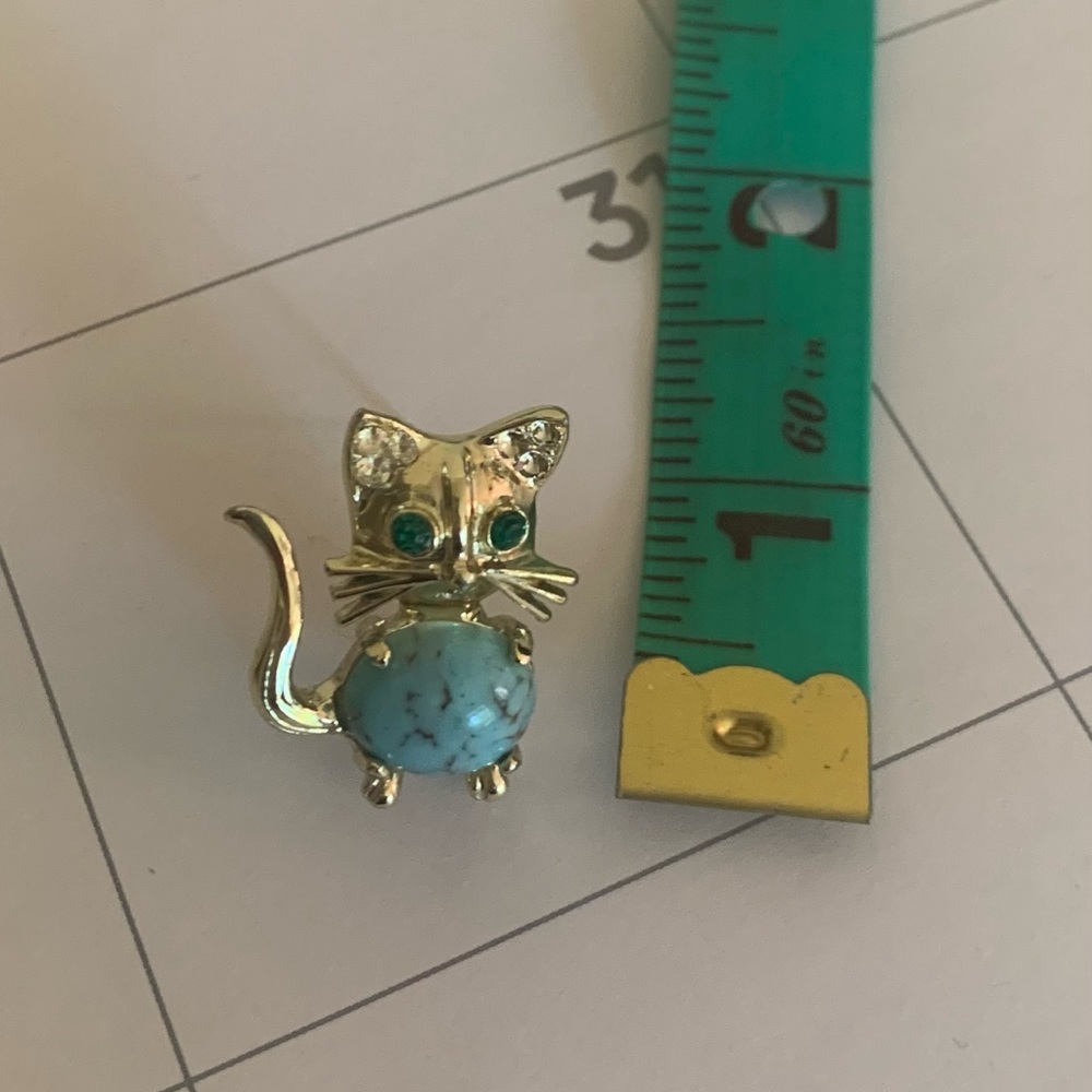 Cute Mouse Pin - Picture 4 of 4